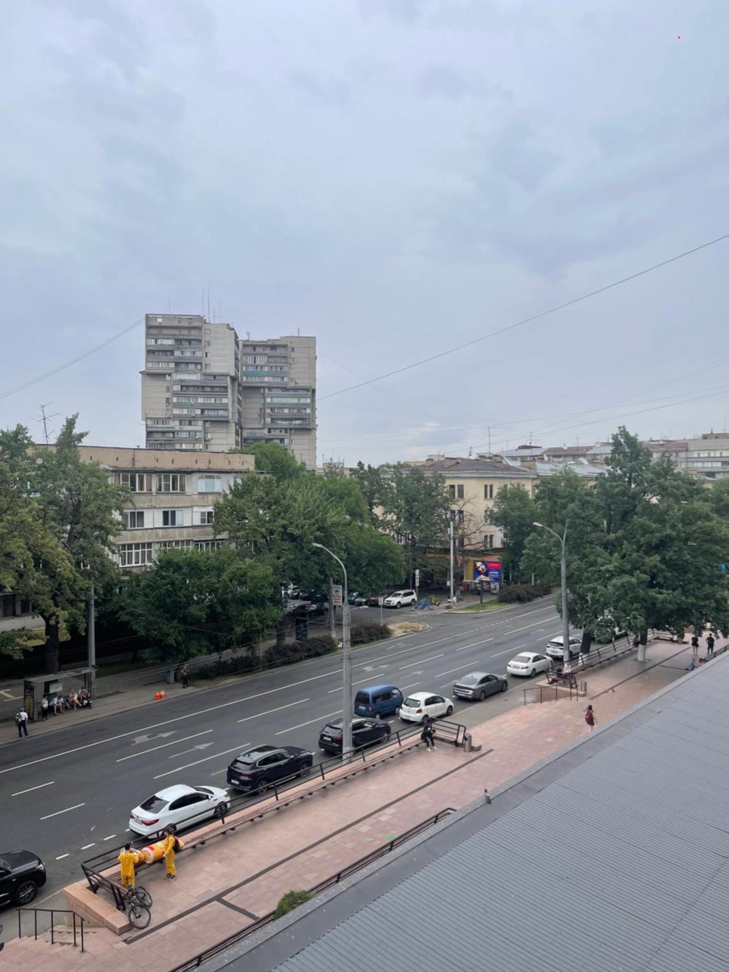 Двухкомнатная Квартира На Арбате Almatı Dış mekan fotoğraf
